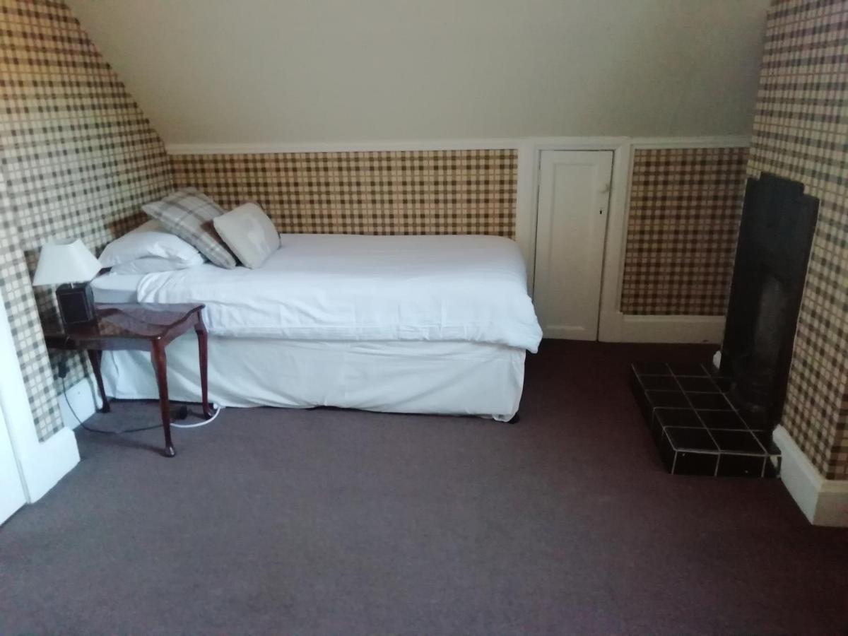 Carvetii - Halite House - 3 Bed House Sleeps Up To 5 People Apartment Tillicoultry Exterior photo